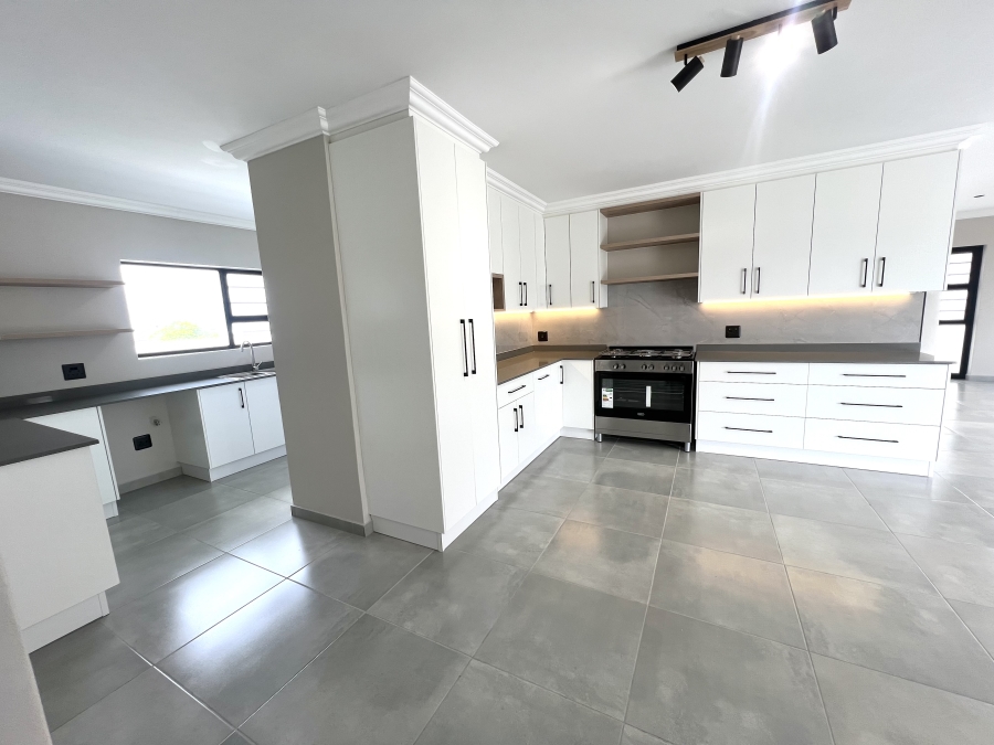 3 Bedroom Property for Sale in Fountains Estate Eastern Cape